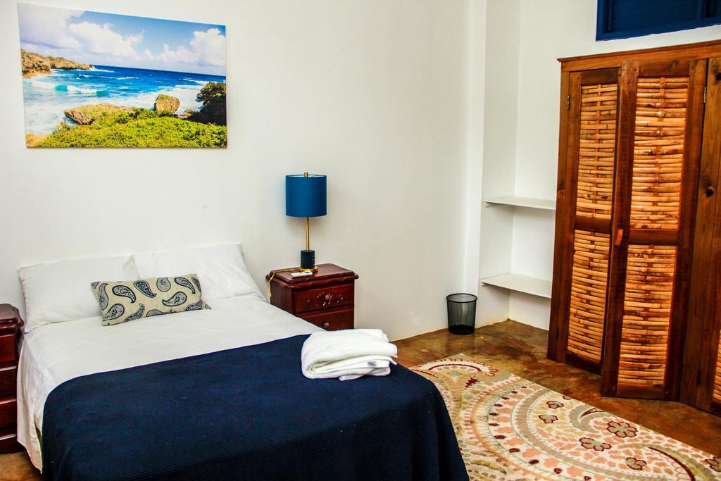 מונטגו ביי Sunshine Lodge: Your Home Away From Home מראה חיצוני תמונה