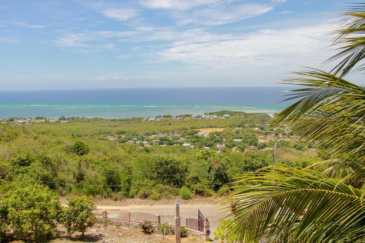 מונטגו ביי Sunshine Lodge: Your Home Away From Home מראה חיצוני תמונה